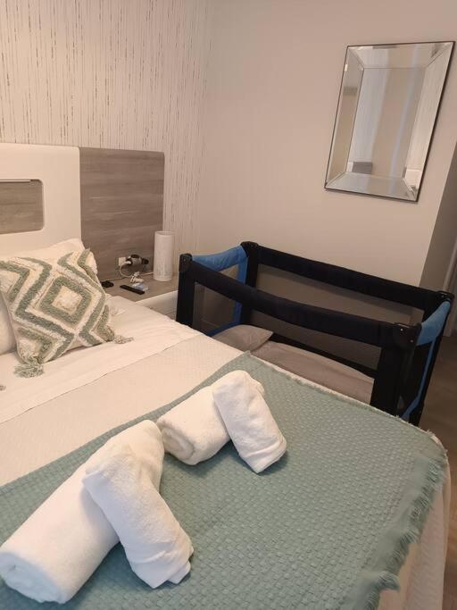 ¡Al Lado De La Clinica Oftalmologica Vega! Appartement Oviedo Buitenkant foto